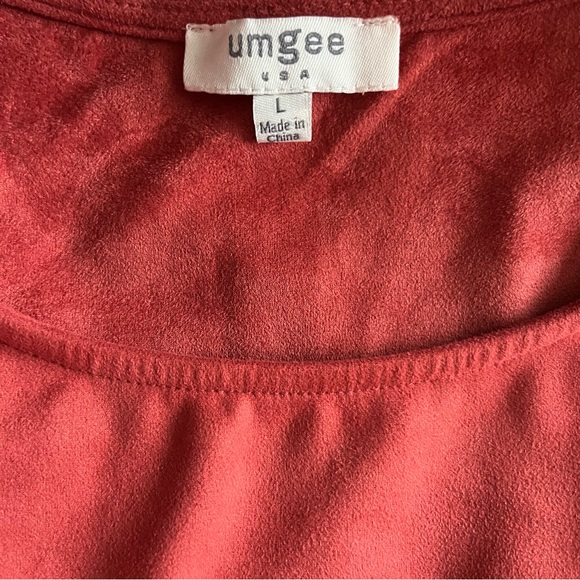 Umgee Suede-like Ruffle Sleeve Rust Wide Cropped Blouse Large - Picture 7 of 7